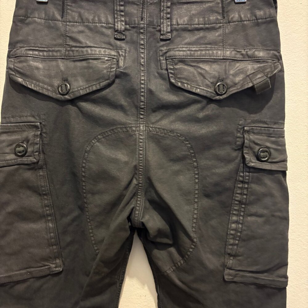 G-Star Roxic Straight Tapered Cargo Pant in Black stretch cotton coated - Picture 12 of 12